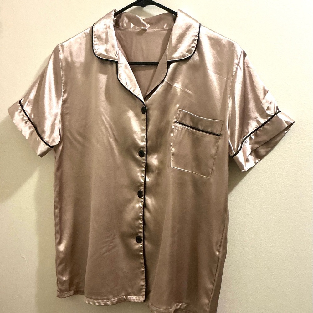 Woman’s Satin Pajama Shorts Set